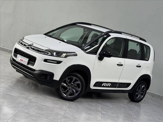 CITROËN AIRCROSS 1.6 LIVE 16V FLEX 4P AUTOMÁTICO CITROËN AIRCROSS 1.6 LIVE 16V FLEX 4P AUTOMÁTICO